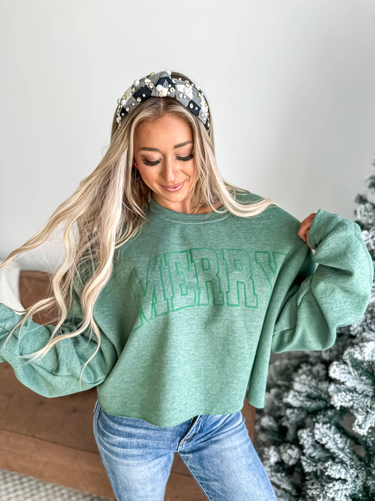 Merry MonochromeSweatshirt