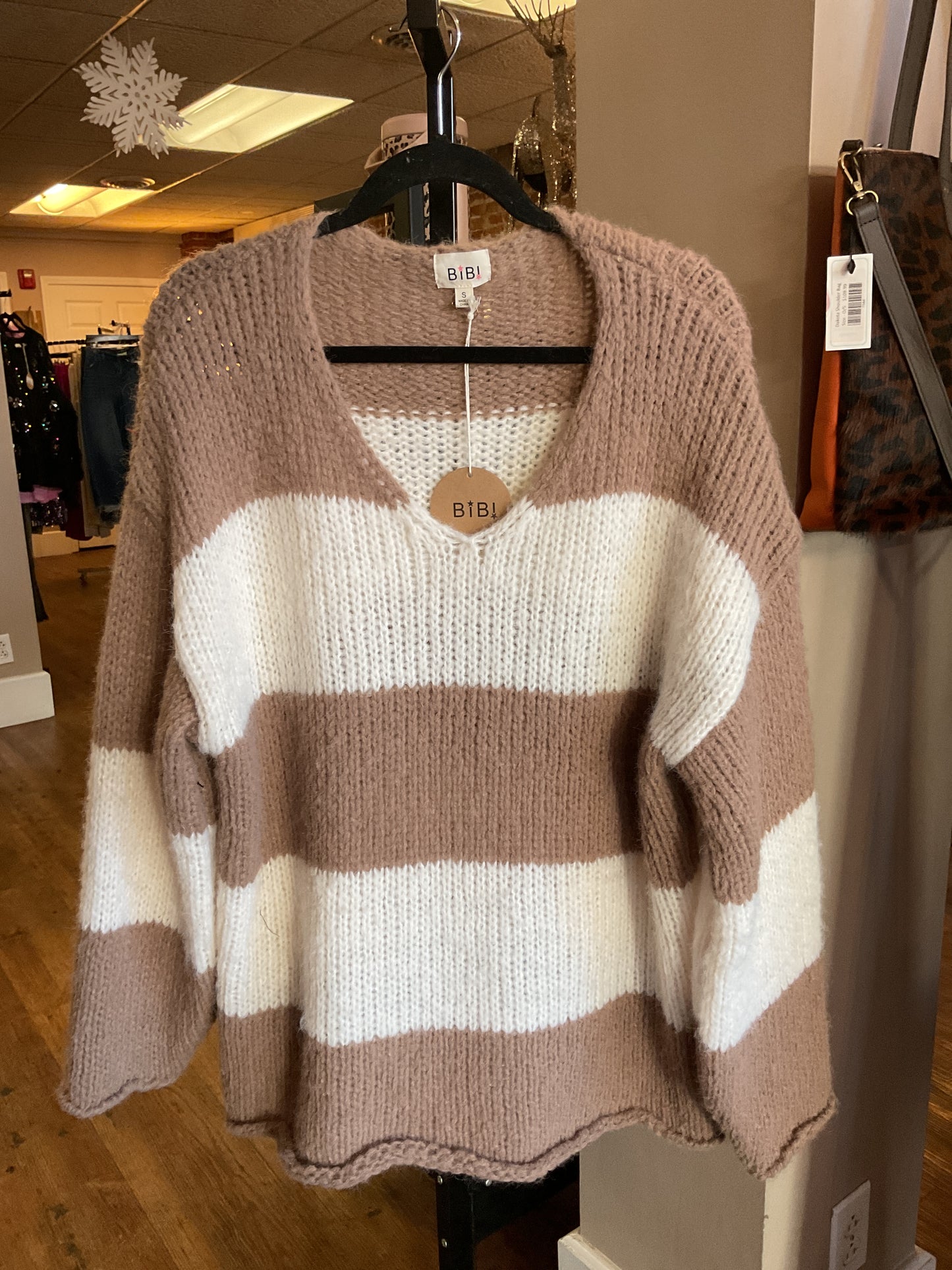 Ivory Stripe Swtr
