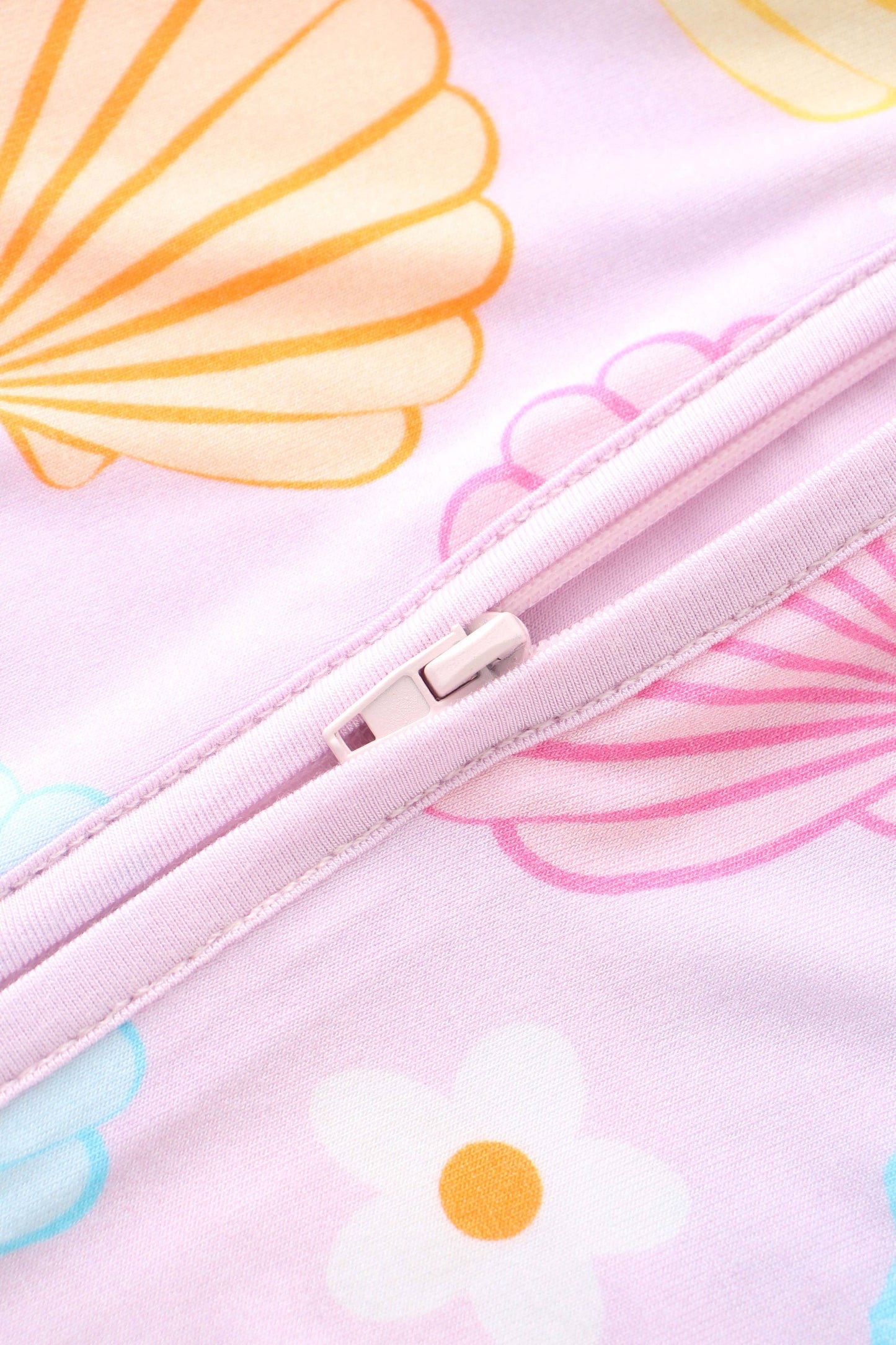 Pastel Seashell Bamboo Zippy